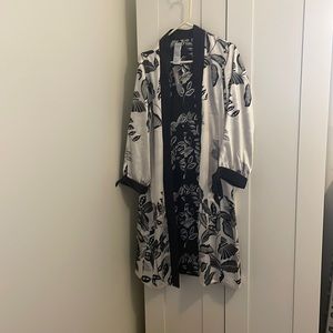 NWT Chico’s Reversible Kimono/Duster